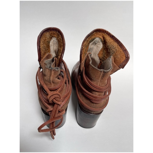 Freebird by Steven Rustic Brown Leather Boots - Picture 6 of 7